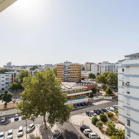 Lisbon Airport Suites * Lisboa